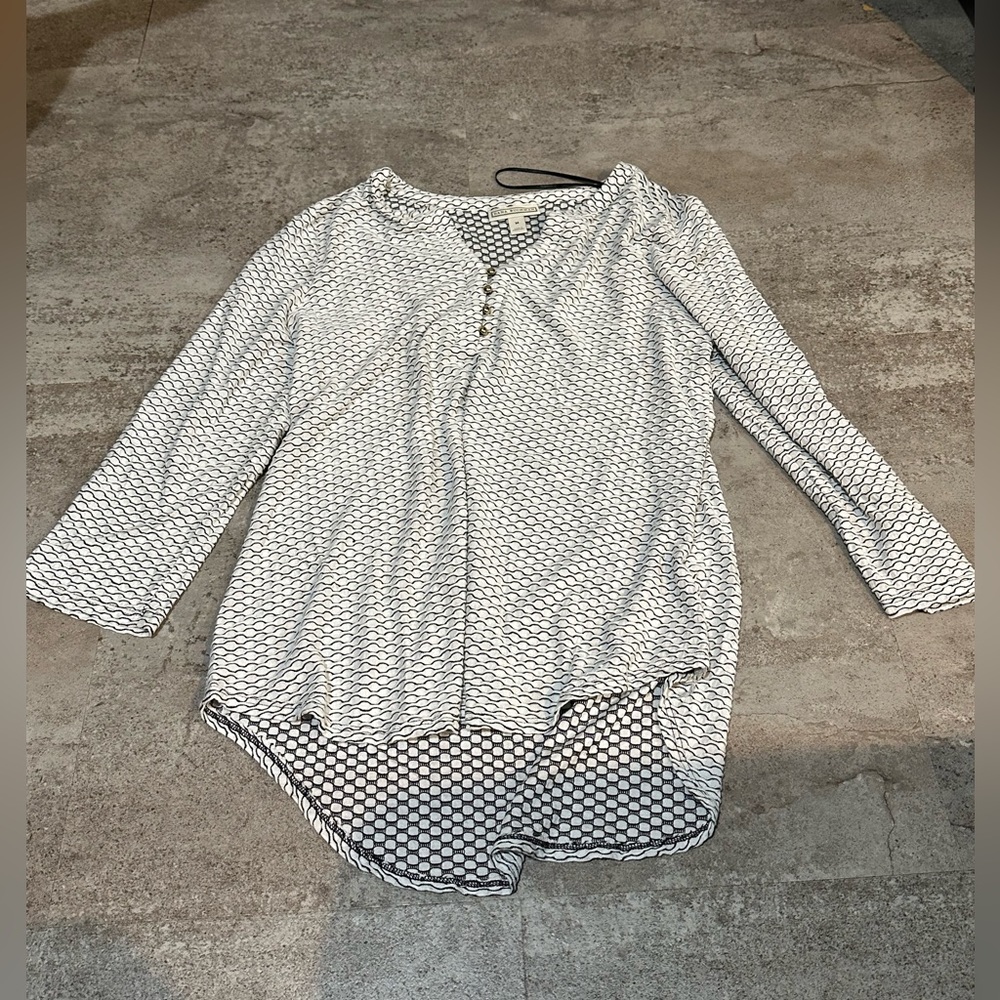 Long sleeve flowy shirt